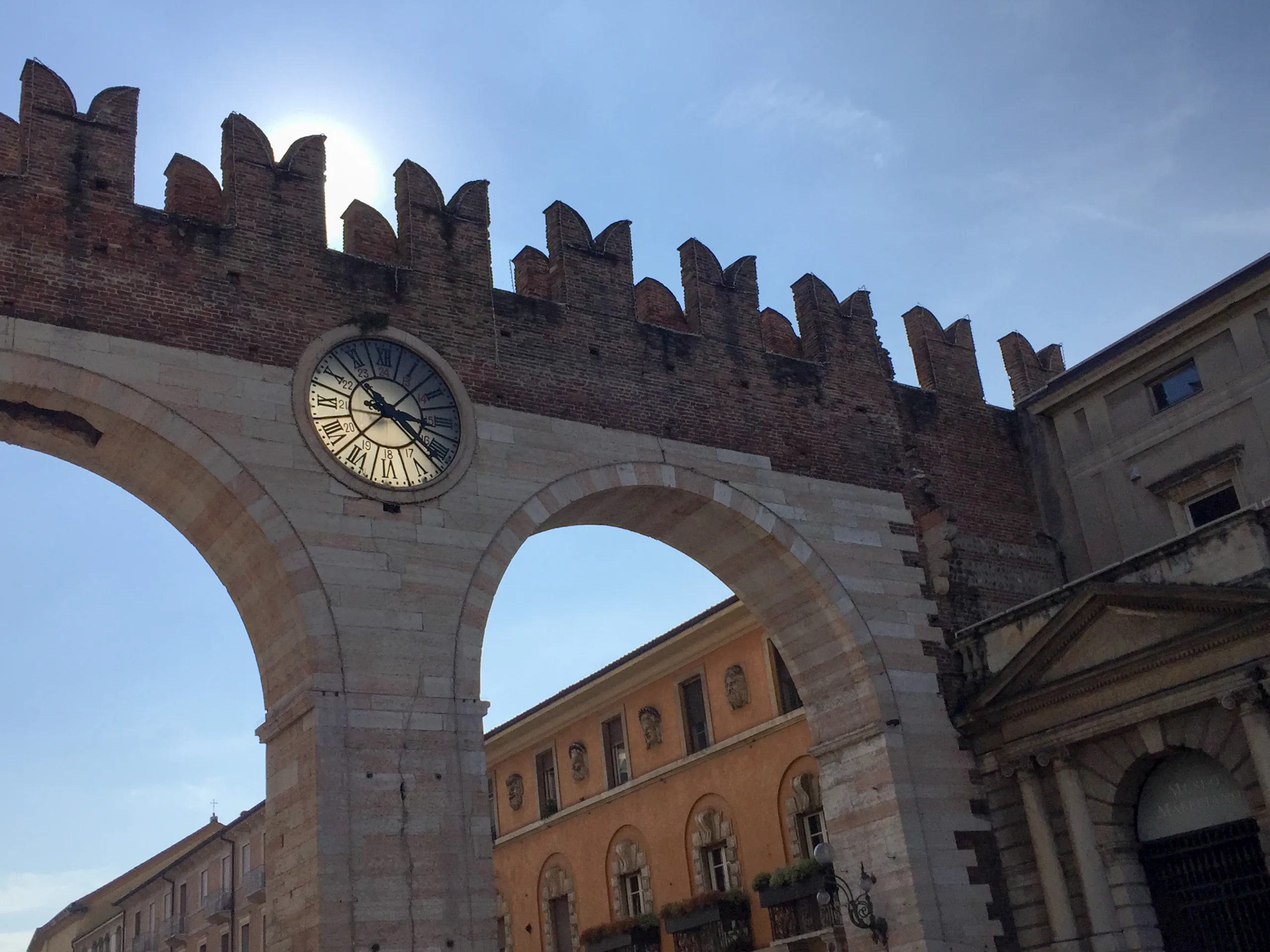 Ultimate Itinerary for 1 Day in Romantic Verona, Italy