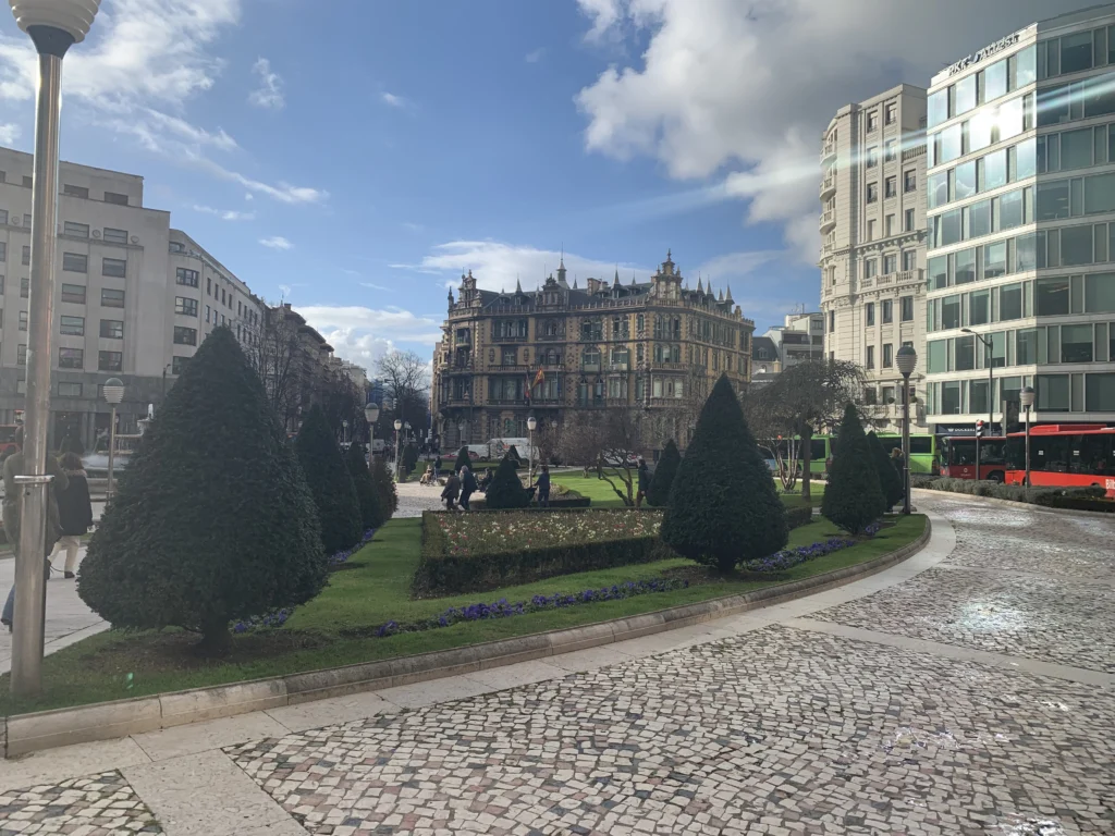 Federico Moyúa Plaza, Bilbao Spain