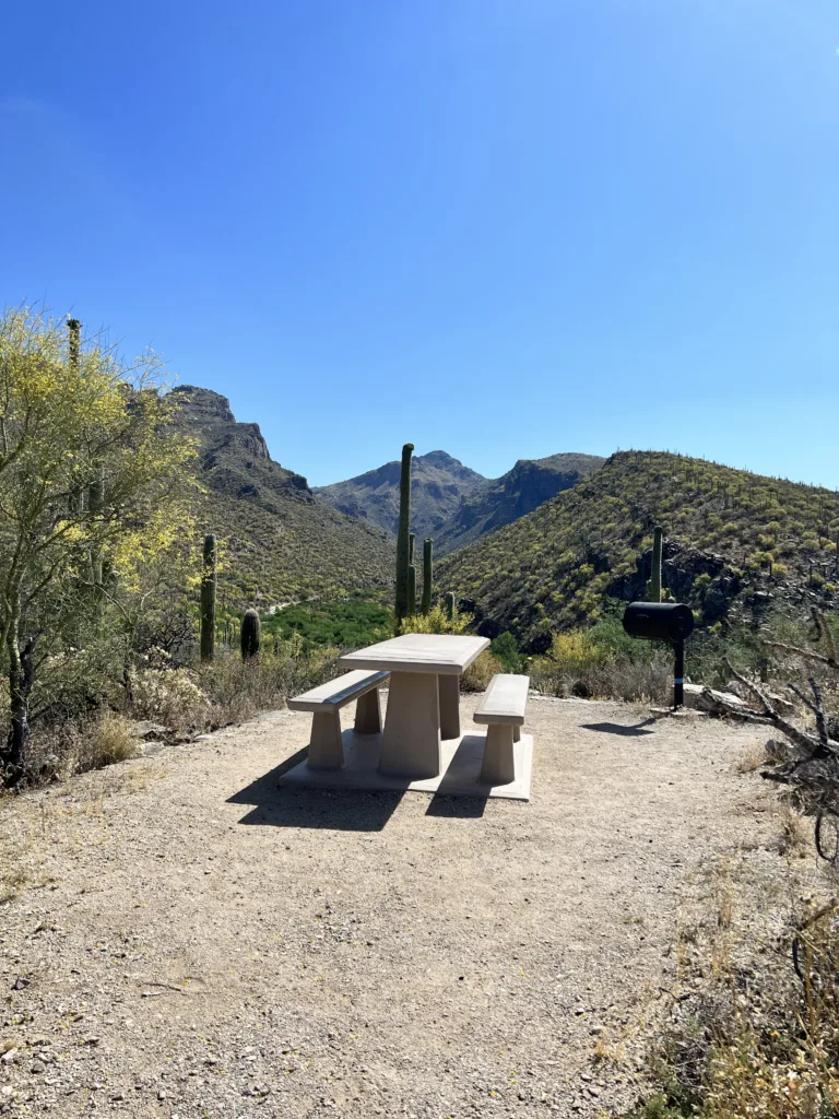 Seven Falls Hike